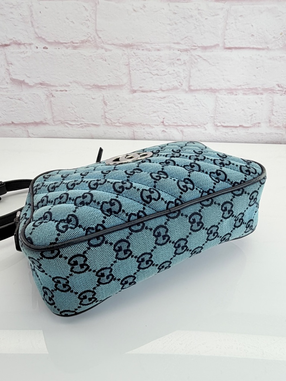 Gucci Blue GG Supreme Canvas Crossbody with Black Leather Trim - Picture 7 of 16